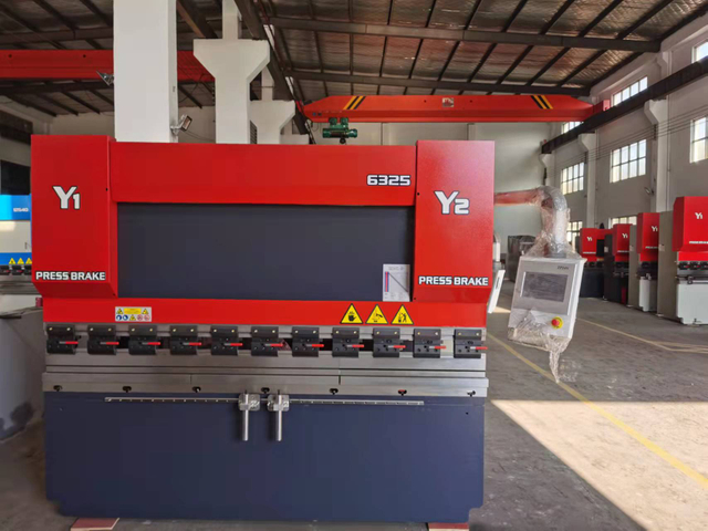 Stainless steel 63t 2500mm press brake machine
