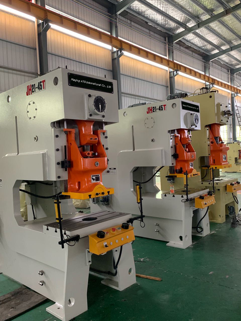 pneumatic punch machine